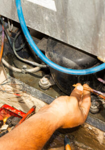 Conserto de Geladeira em Montes Claros-MG | Assistência Técnica Perto de Mim servico-conserto-geladeira (4)